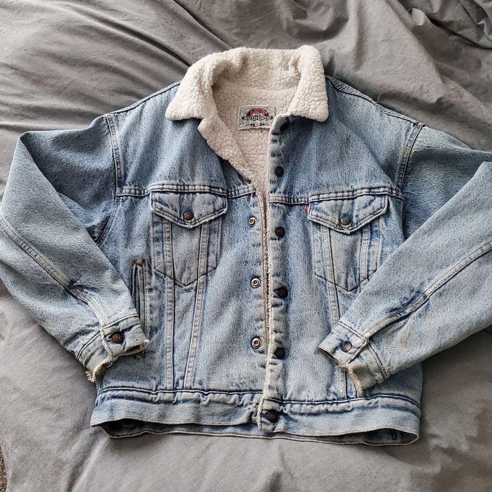 Vintage Levi's sherpa jean jacket